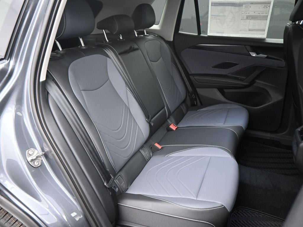 2025 Volkswagen Tiguan 2.0T SE