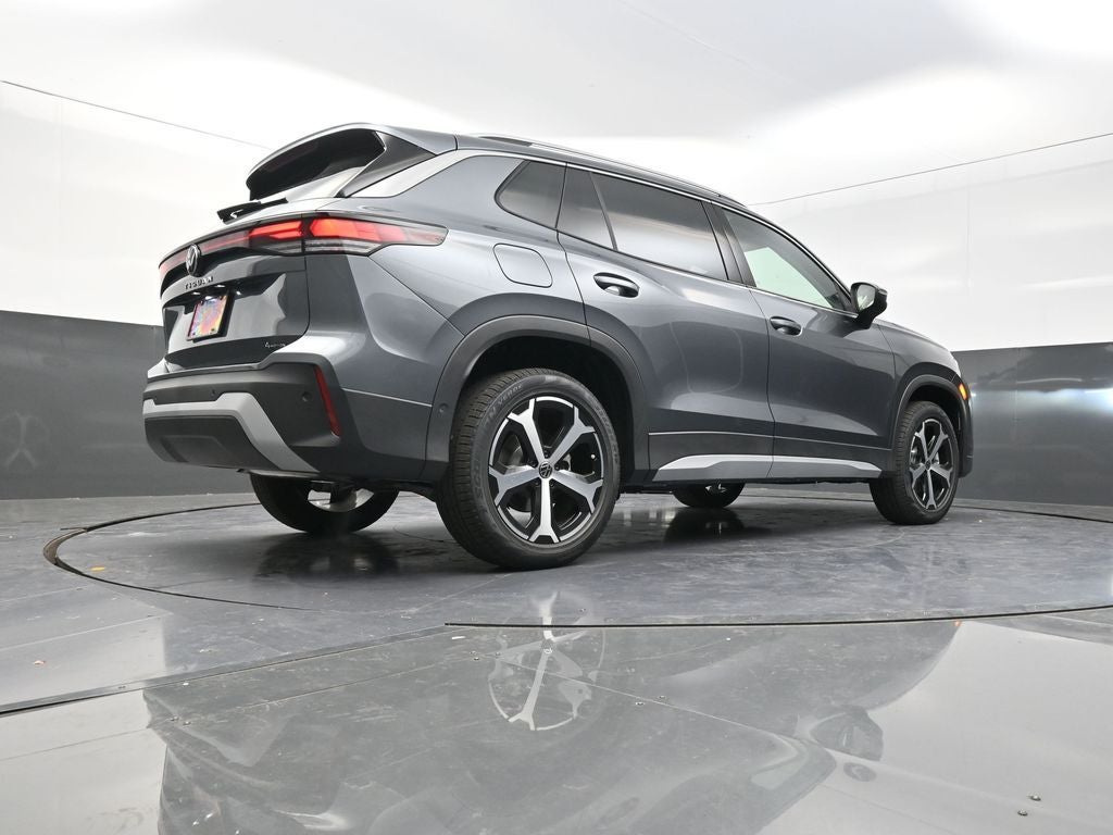 2025 Volkswagen Tiguan 2.0T SE