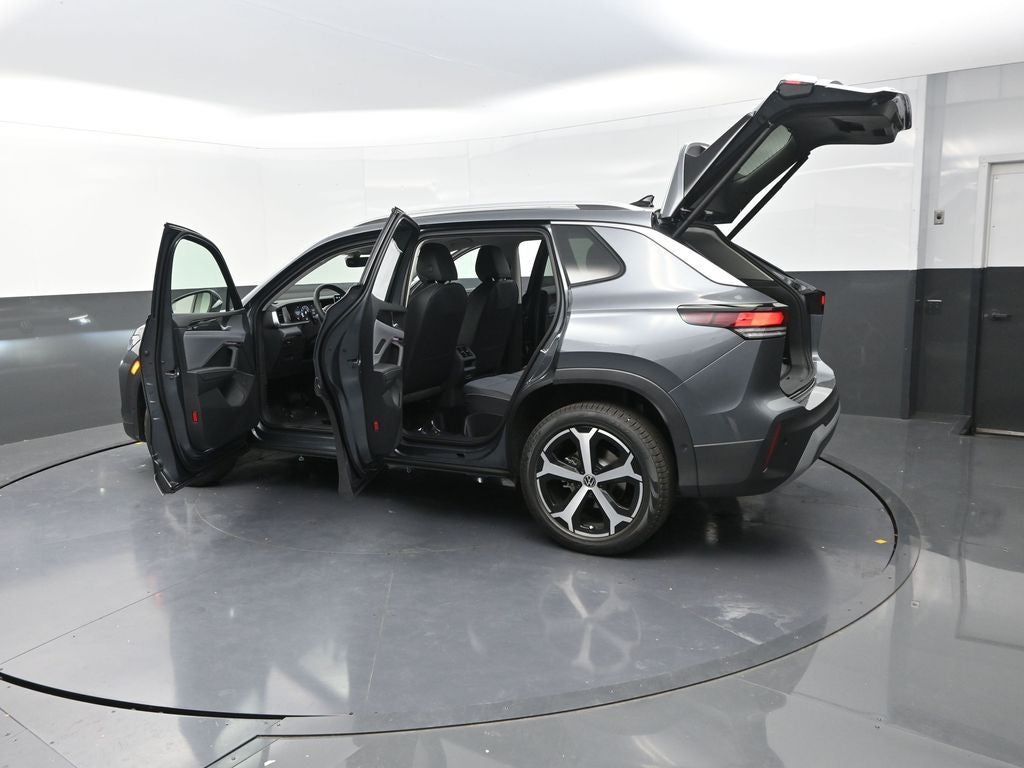 2025 Volkswagen Tiguan 2.0T SE