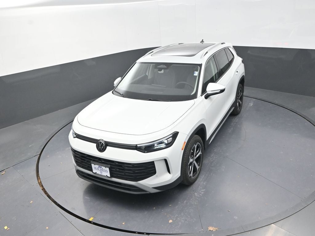 2026 Volkswagen Tiguan 2.0T SE