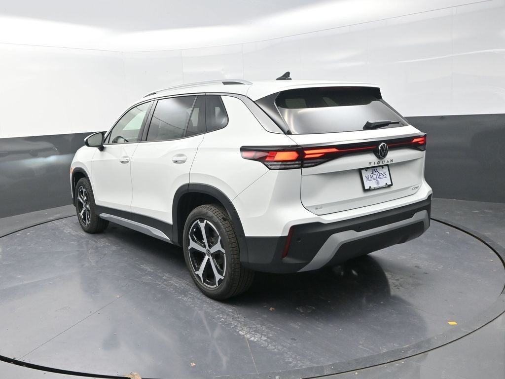 2026 Volkswagen Tiguan 2.0T SE