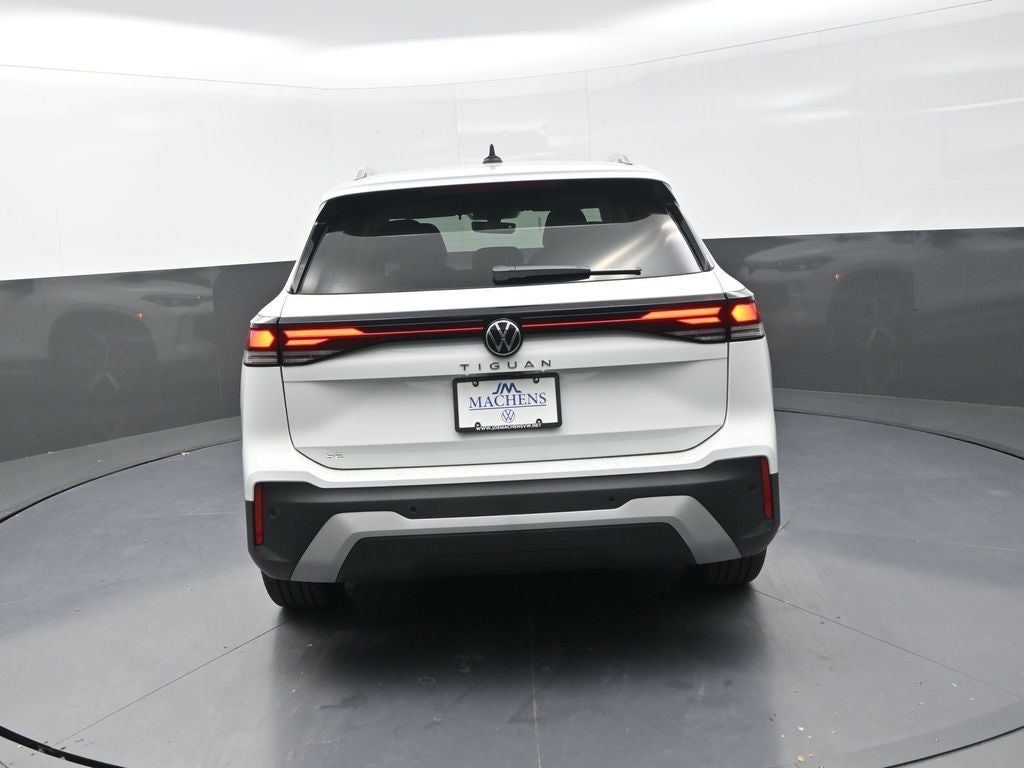 2026 Volkswagen Tiguan 2.0T SE
