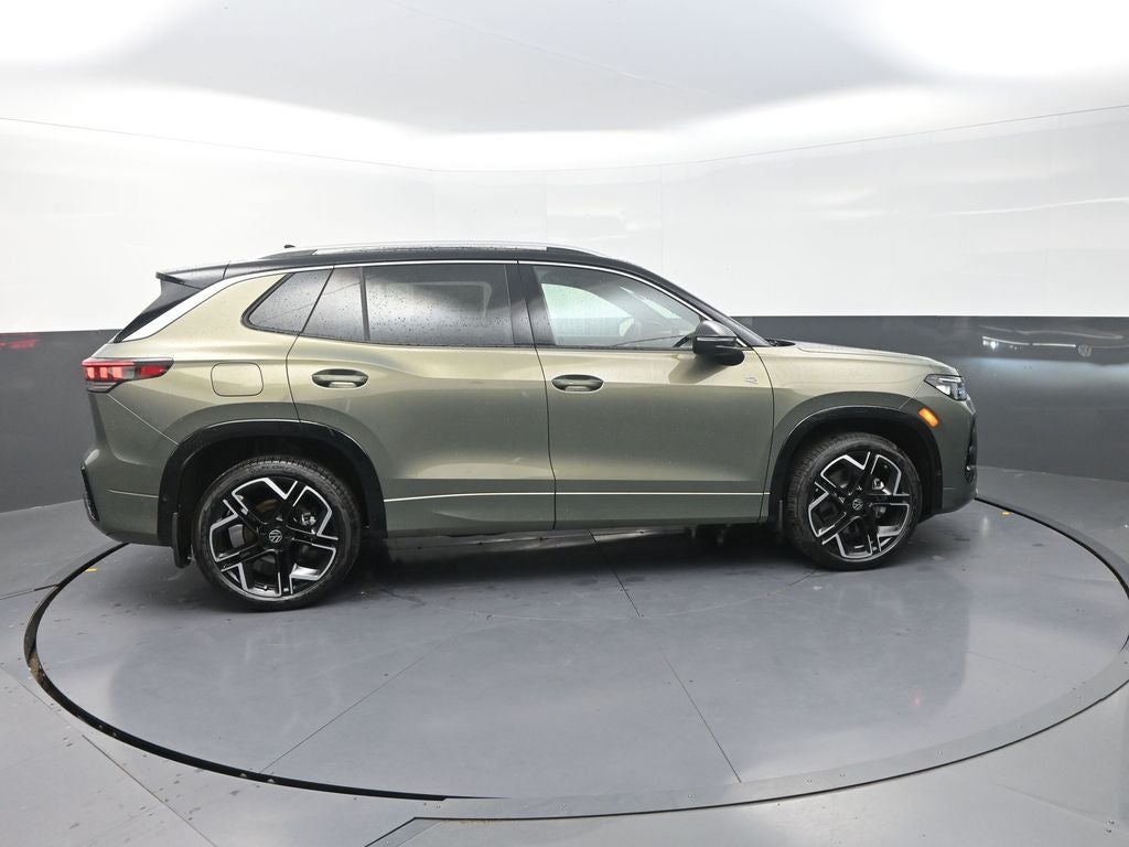 2026 Volkswagen Tiguan 2.0T SEL R-Line Turbo