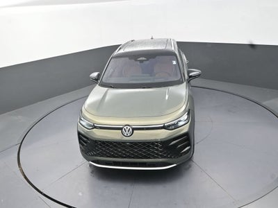 2026 Volkswagen Tiguan 2.0T SEL R-Line Turbo