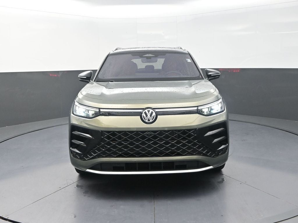 2026 Volkswagen Tiguan 2.0T SEL R-Line Turbo