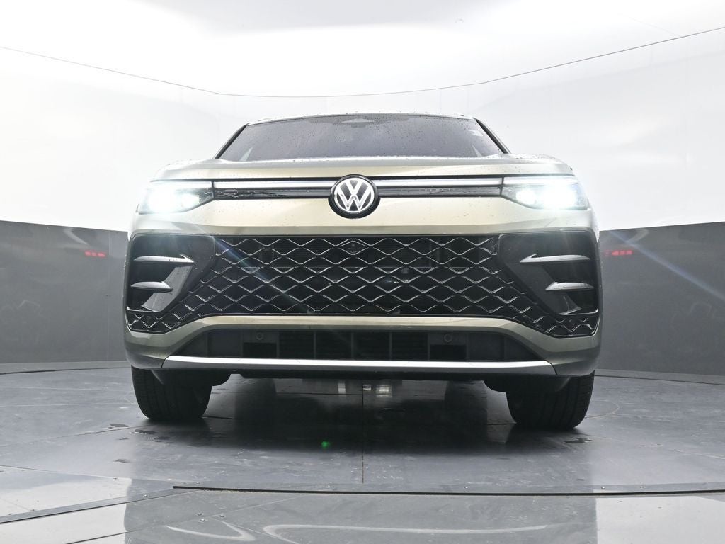 2026 Volkswagen Tiguan 2.0T SEL R-Line Turbo