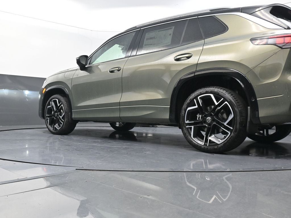 2026 Volkswagen Tiguan 2.0T SEL R-Line Turbo
