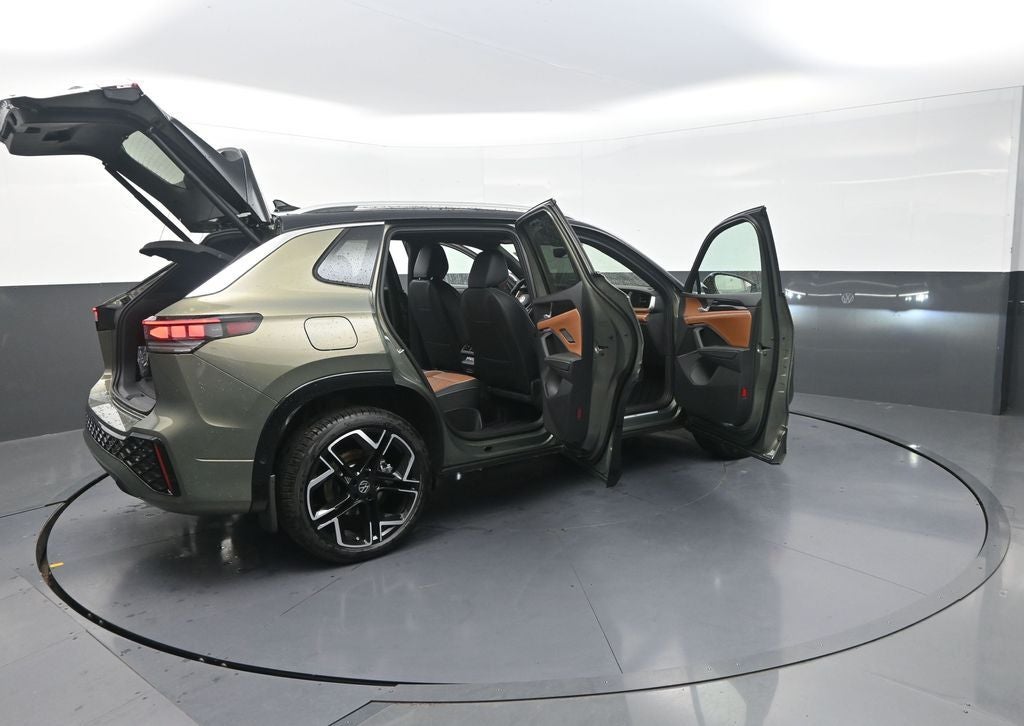 2026 Volkswagen Tiguan 2.0T SEL R-Line Turbo