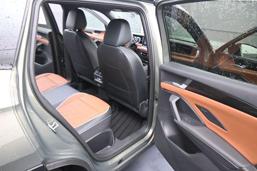2026 Volkswagen Tiguan 2.0T SEL R-Line Turbo