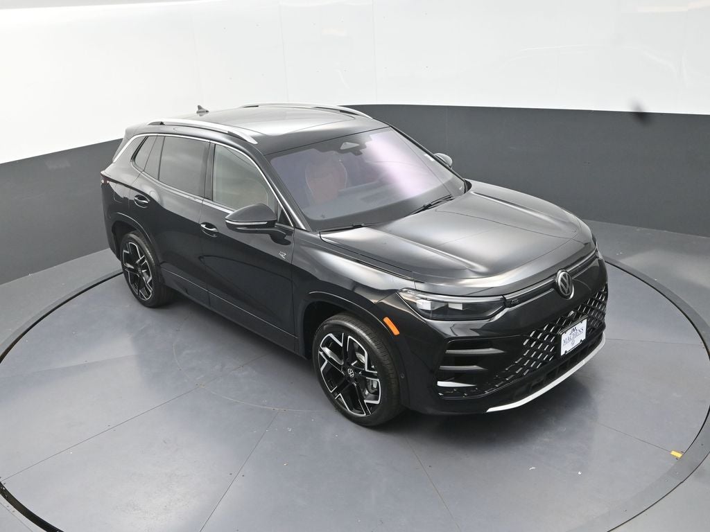 2026 Volkswagen Tiguan 2.0T SEL R-Line Turbo