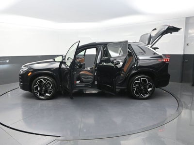 2026 Volkswagen Tiguan 2.0T SEL R-Line Turbo