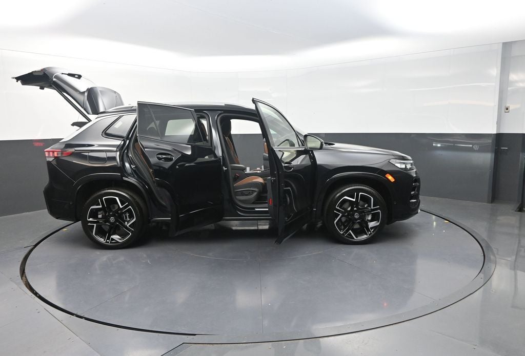 2026 Volkswagen Tiguan 2.0T SEL R-Line Turbo