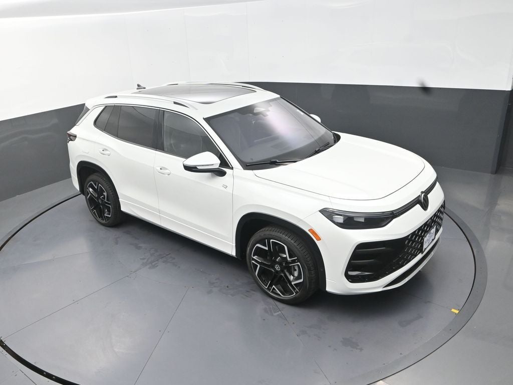 2026 Volkswagen Tiguan 2.0T SEL R-Line Turbo