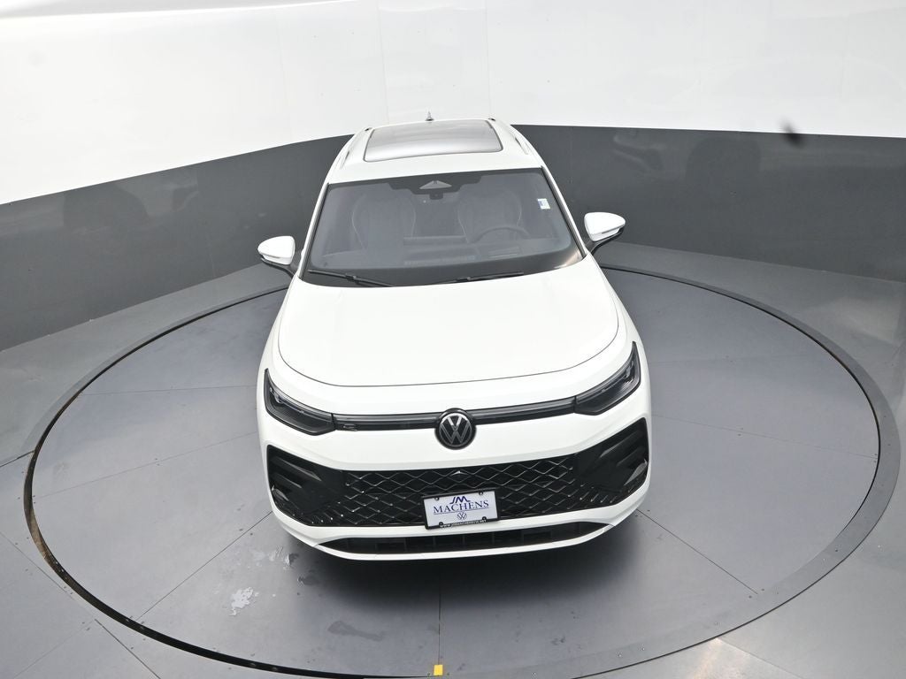 2026 Volkswagen Tiguan 2.0T SEL R-Line Turbo
