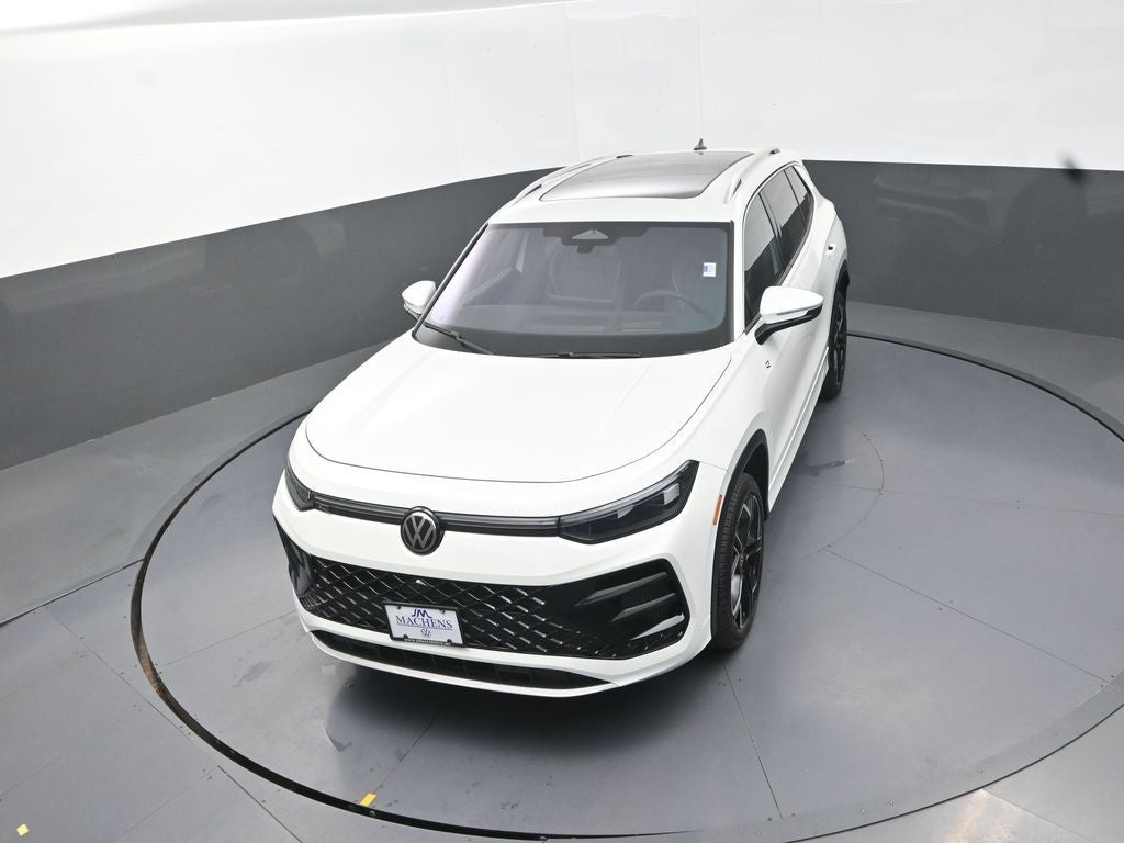 2026 Volkswagen Tiguan 2.0T SEL R-Line Turbo