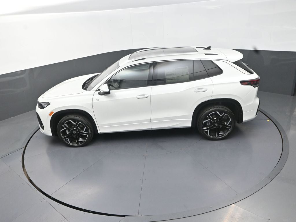 2026 Volkswagen Tiguan 2.0T SEL R-Line Turbo