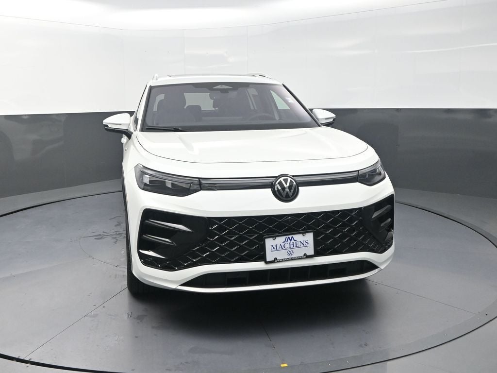 2026 Volkswagen Tiguan 2.0T SEL R-Line Turbo
