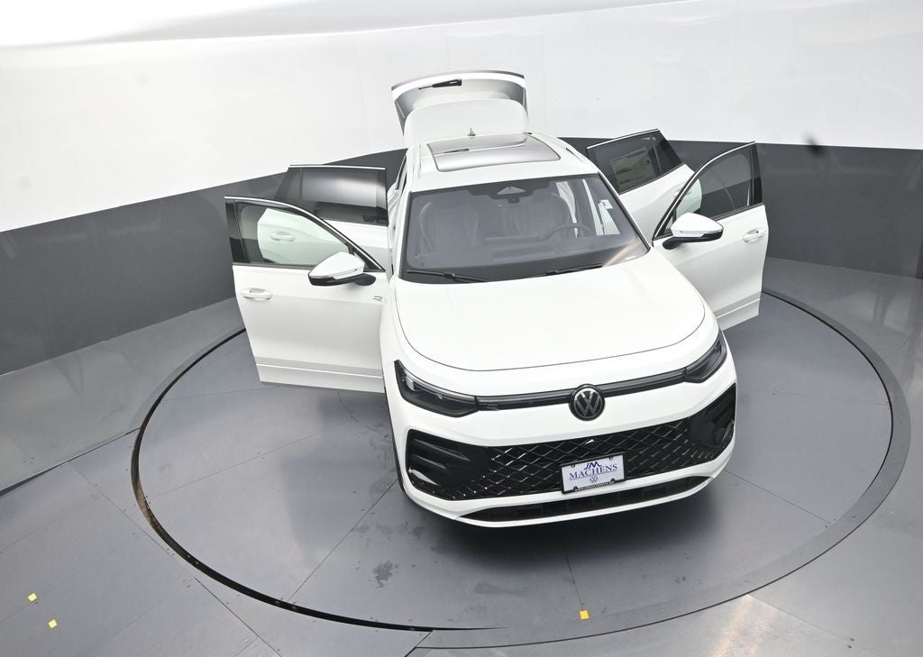 2026 Volkswagen Tiguan 2.0T SEL R-Line Turbo
