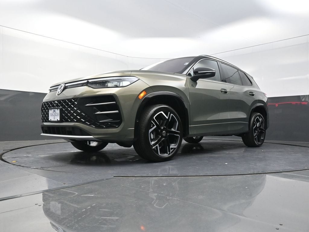 2026 Volkswagen Tiguan 2.0T SEL R-Line