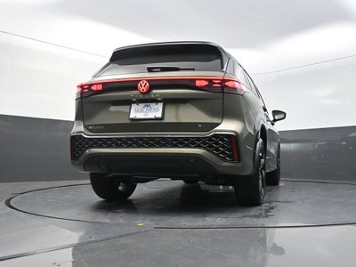 2026 Volkswagen Tiguan 2.0T SEL R-Line