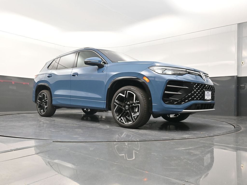 2026 Volkswagen Tiguan 2.0T SEL R-Line Turbo