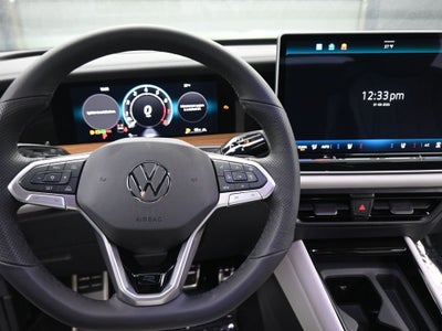 2026 Volkswagen Tiguan 2.0T SEL R-Line Turbo