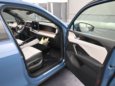 2026 Volkswagen Tiguan 2.0T SEL R-Line Turbo