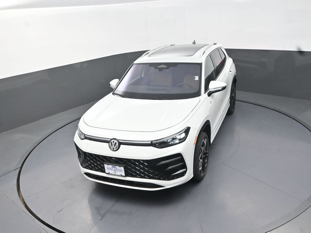2026 Volkswagen Tiguan 2.0T SEL R-Line Turbo