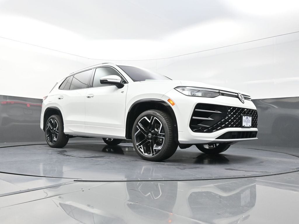 2026 Volkswagen Tiguan 2.0T SEL R-Line Turbo