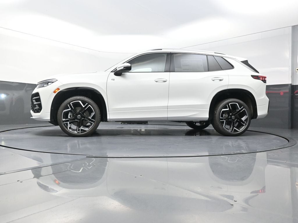 2026 Volkswagen Tiguan 2.0T SEL R-Line Turbo
