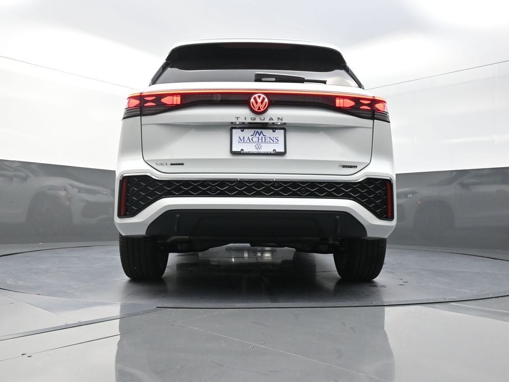 2026 Volkswagen Tiguan 2.0T SEL R-Line Turbo