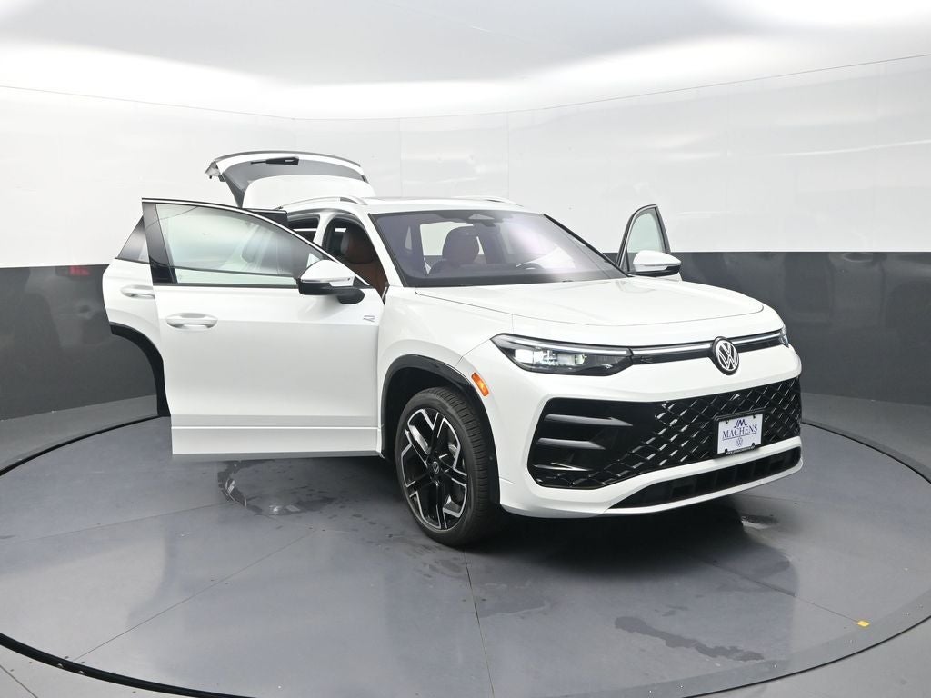 2026 Volkswagen Tiguan 2.0T SEL R-Line Turbo
