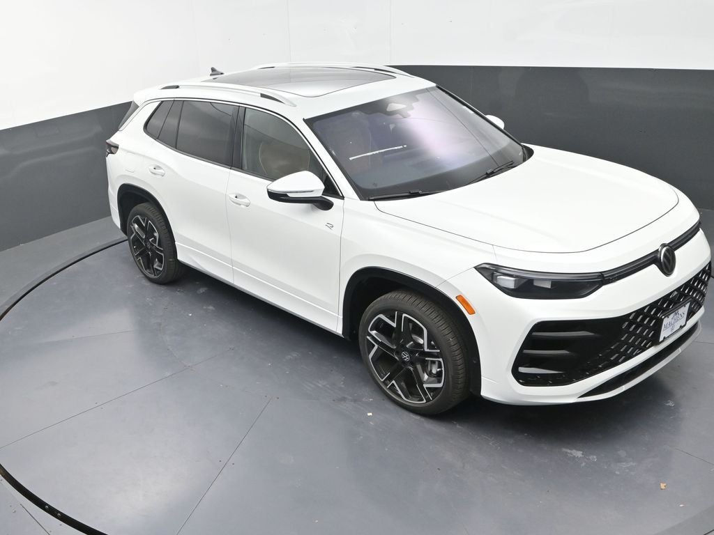 2026 Volkswagen Tiguan 2.0T SEL R-Line Turbo