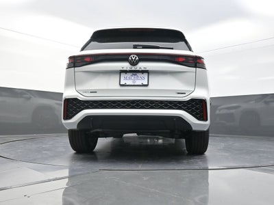 2026 Volkswagen Tiguan 2.0T SEL R-Line Turbo