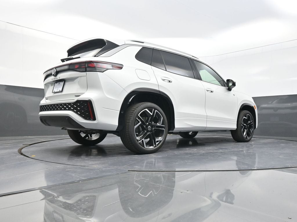 2026 Volkswagen Tiguan 2.0T SEL R-Line Turbo