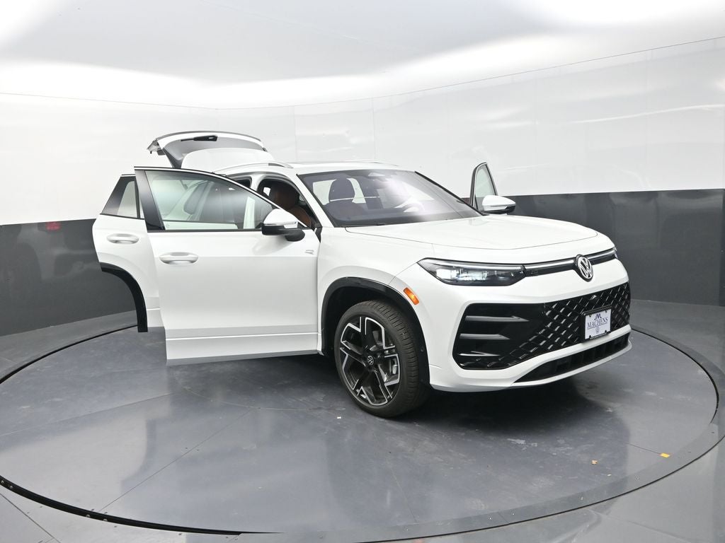 2026 Volkswagen Tiguan 2.0T SEL R-Line Turbo