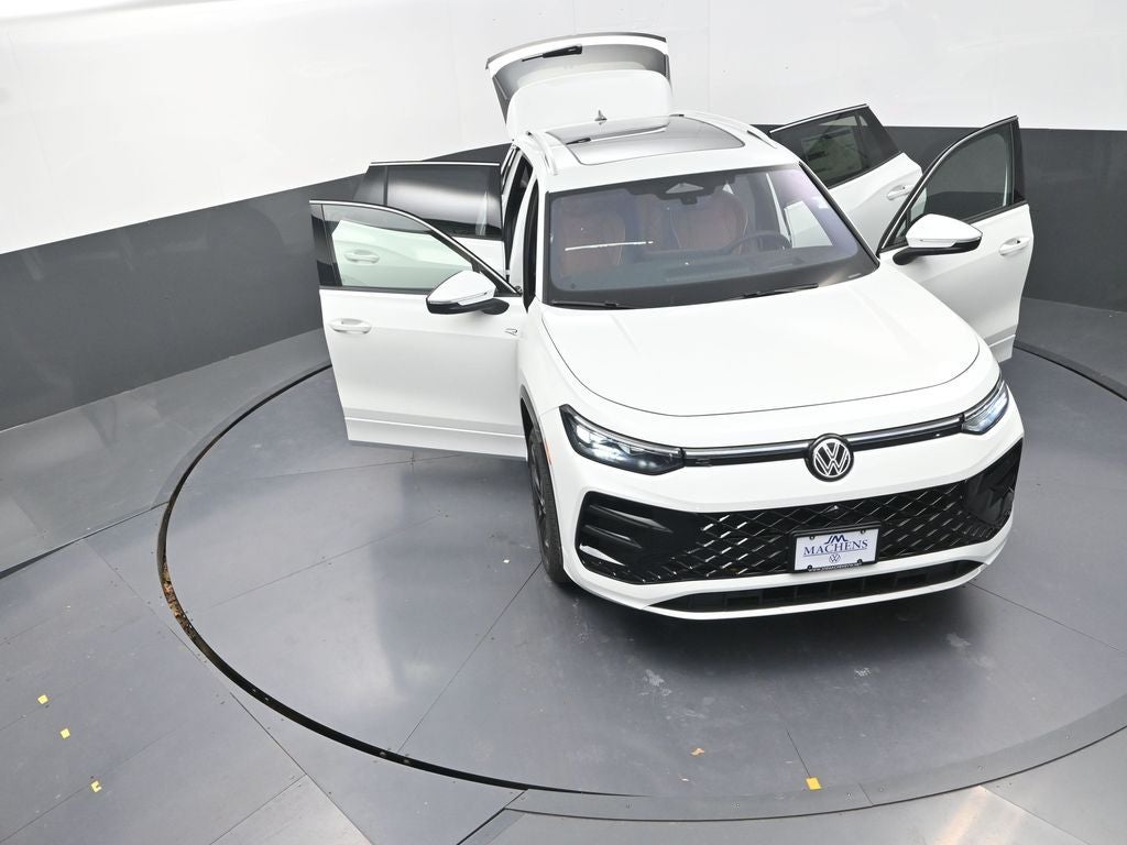 2026 Volkswagen Tiguan 2.0T SEL R-Line Turbo