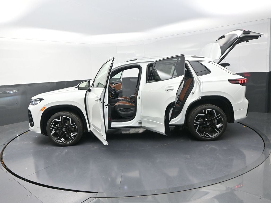 2026 Volkswagen Tiguan 2.0T SEL R-Line Turbo