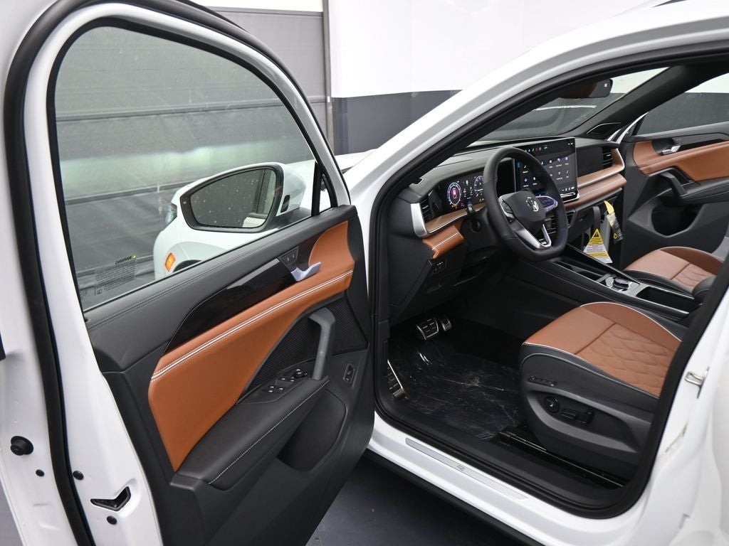 2026 Volkswagen Tiguan 2.0T SEL R-Line Turbo