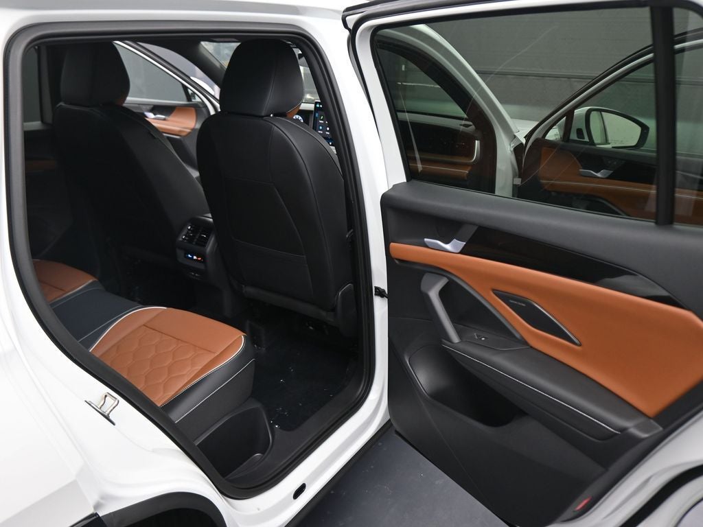 2026 Volkswagen Tiguan 2.0T SEL R-Line Turbo