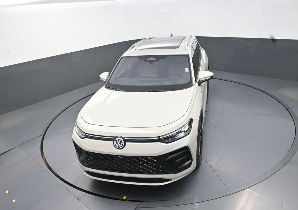 2026 Volkswagen Tiguan 2.0T SEL R-Line Turbo