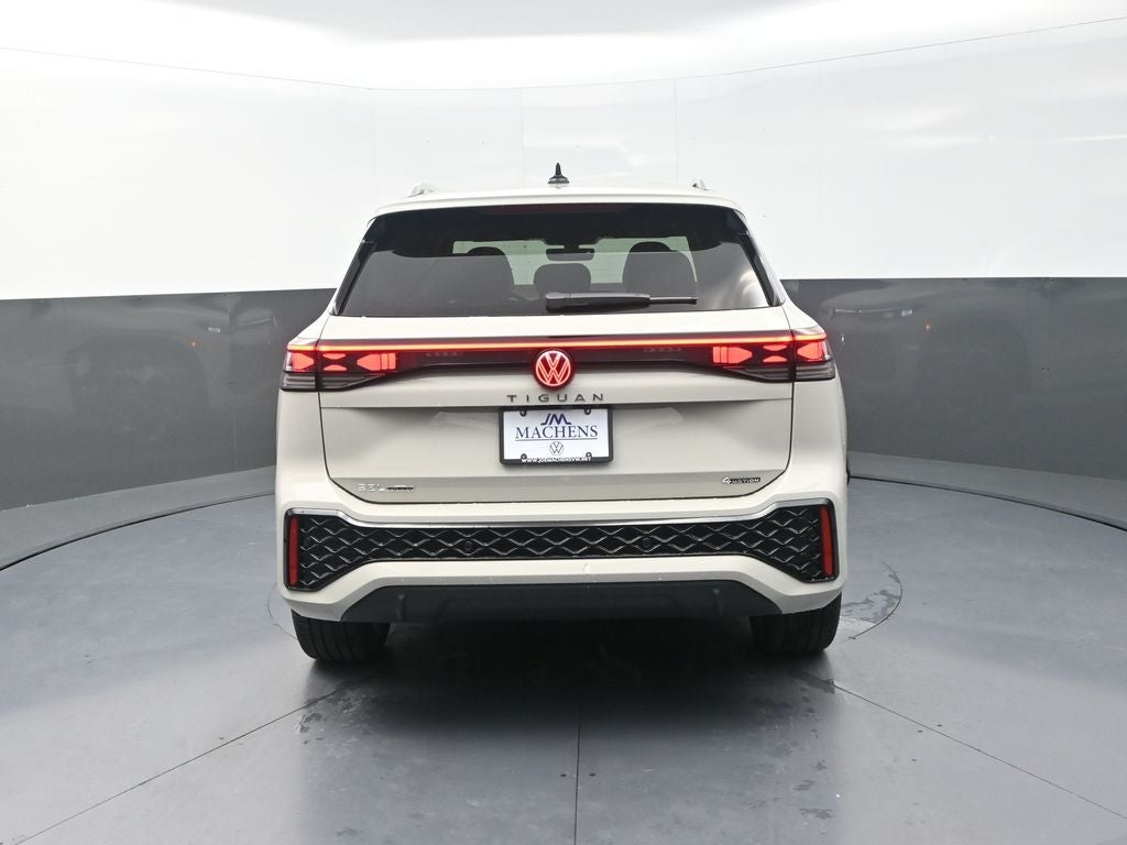 2026 Volkswagen Tiguan 2.0T SEL R-Line Turbo