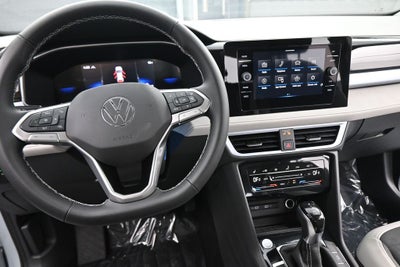 2026 Volkswagen Taos 1.5T SE