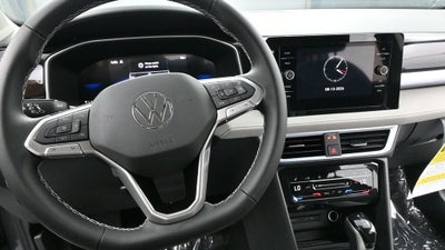 2026 Volkswagen Taos 1.5T SE