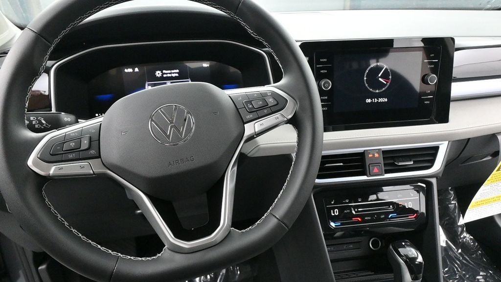 2026 Volkswagen Taos 1.5T SE