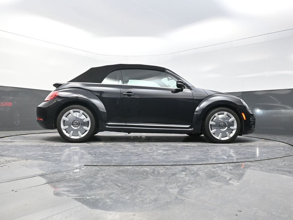 2018 Volkswagen Beetle 2.0T SE