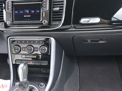2018 Volkswagen Beetle 2.0T SE
