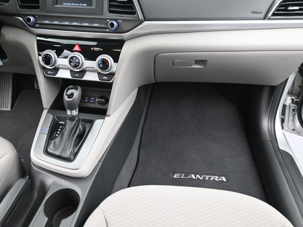 2019 Hyundai Elantra SE