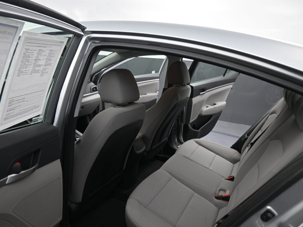 2020 Hyundai Elantra SE