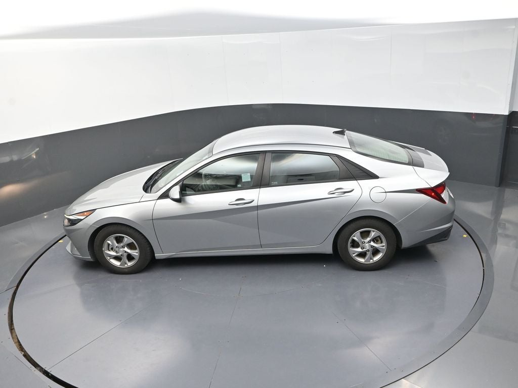 2021 Hyundai Elantra SE